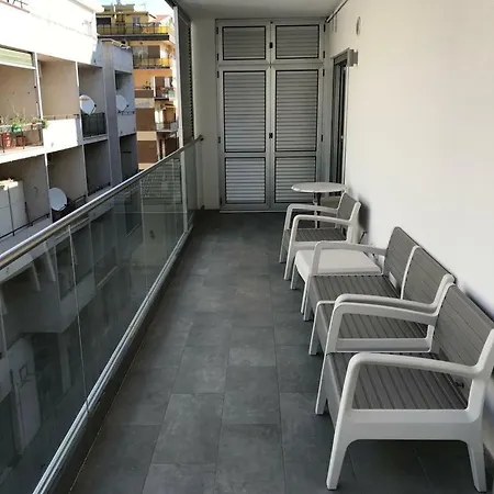 公寓 House Soverato 1 *